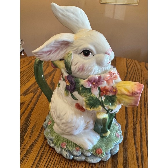 Vintage Corner Ruby Bunny Collection Teapot – Spring / Easter Ceramic - Picture 1 of 7